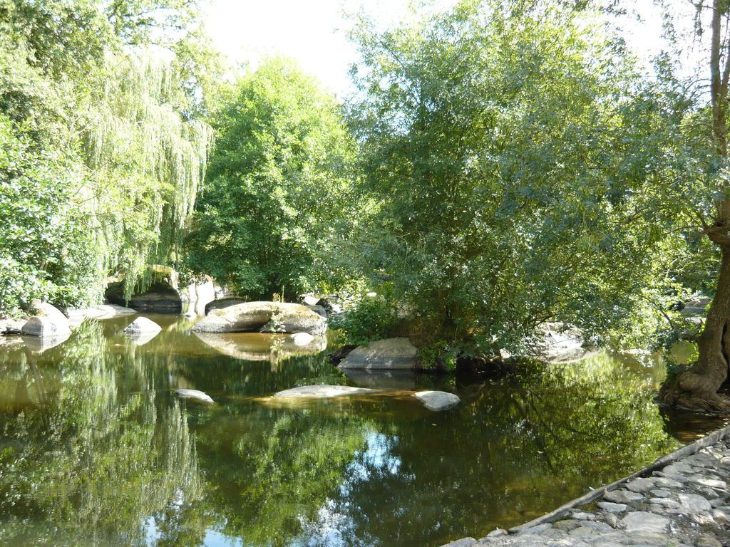 Village De Gites Du Moulin Neuf Getigne Экстерьер фото